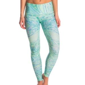 Teeki Hot Pants Envision- XS